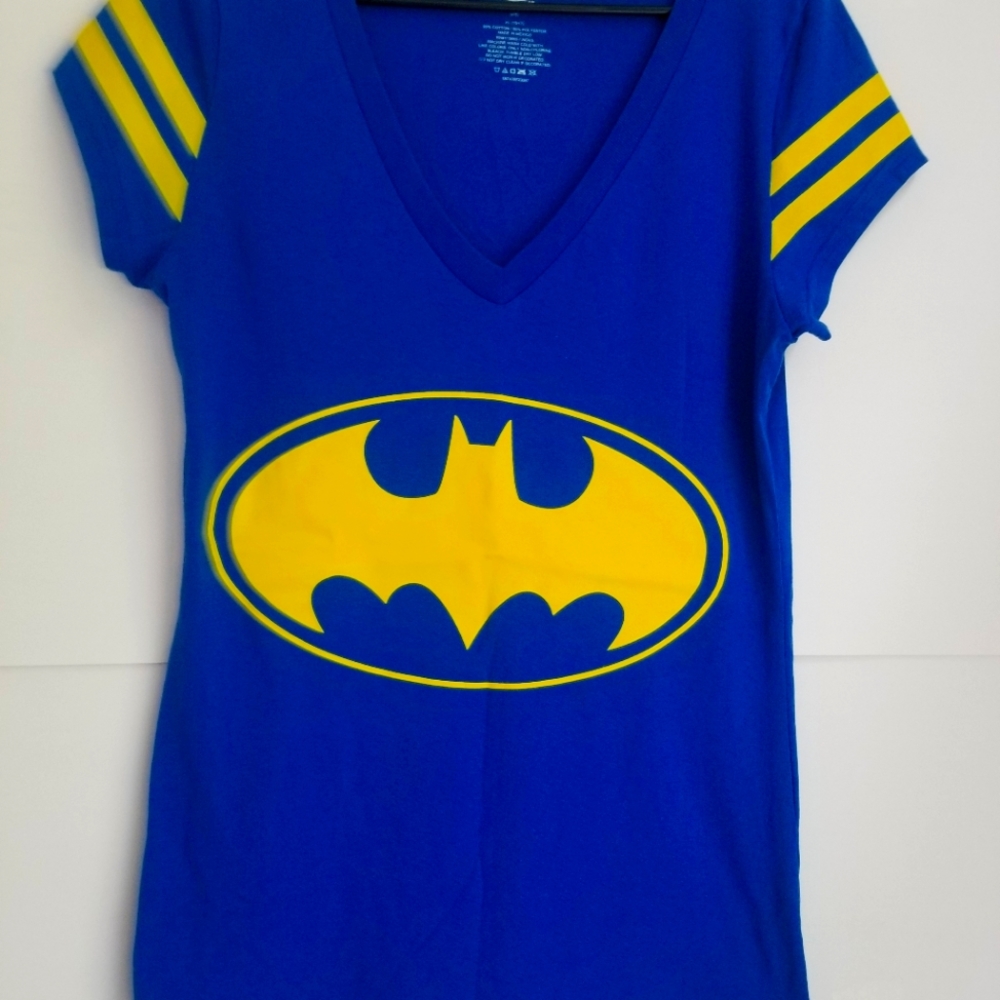 Girls batman's shirt xl 15 and 17 blue